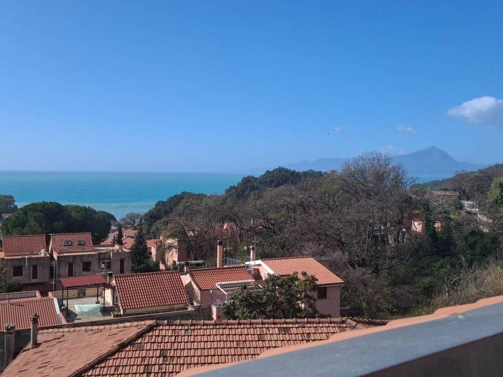 Attico / mansarda a Maratea in Via Santavenere, 6 - Foto 3