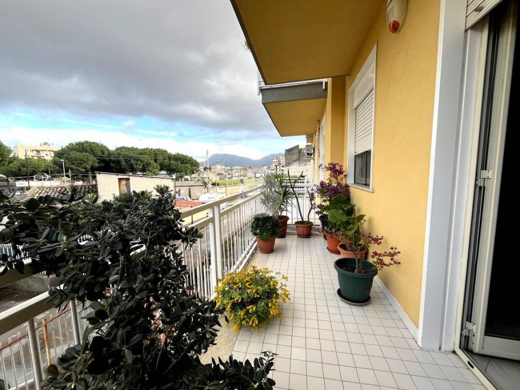 Appartamento a Palermo in Via del Fondo, 26 - Foto 2