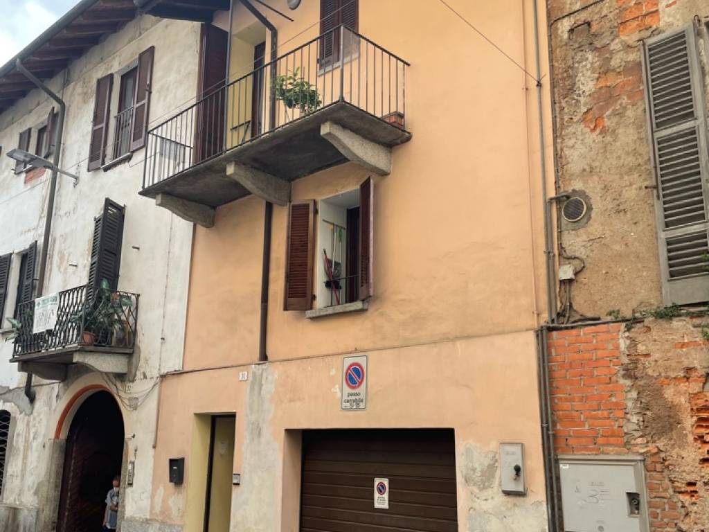 Casa indipendente a Borgomanero in Via Sanado - Foto 2