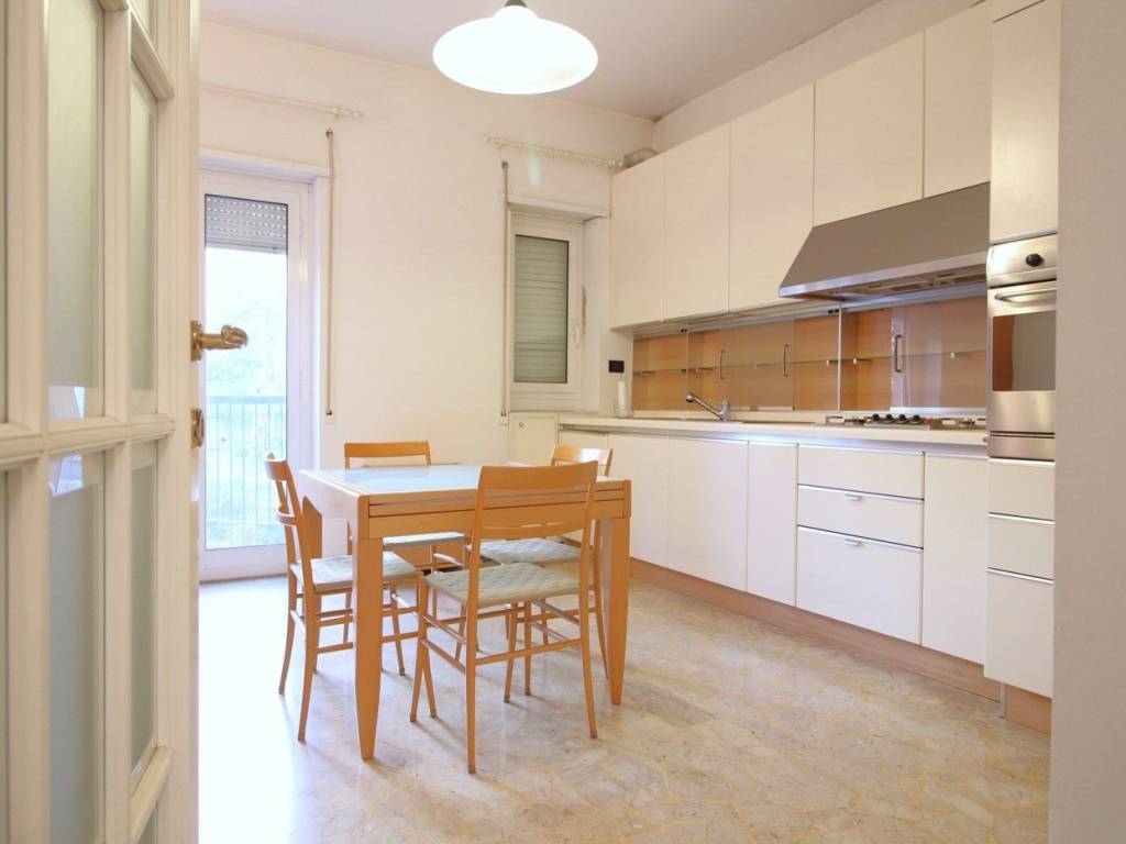 Appartamento a Genova in Via Cevasco - Foto 3