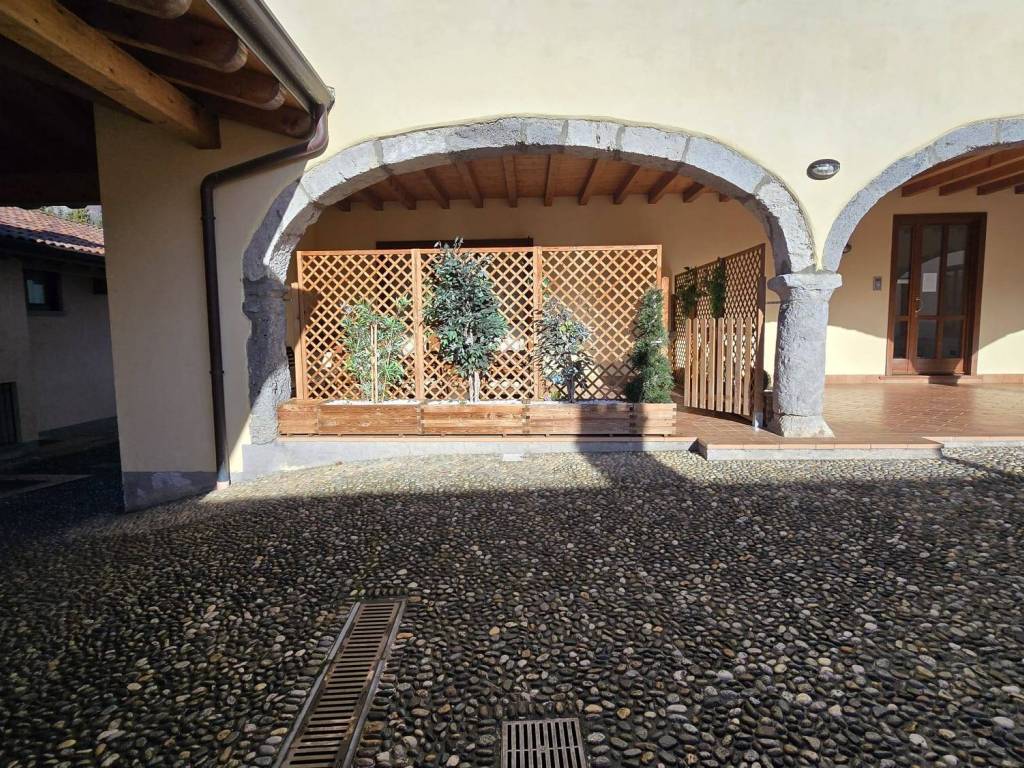 Appartamento a Clusone in Via Virginio Muzio, 12 - Foto 4