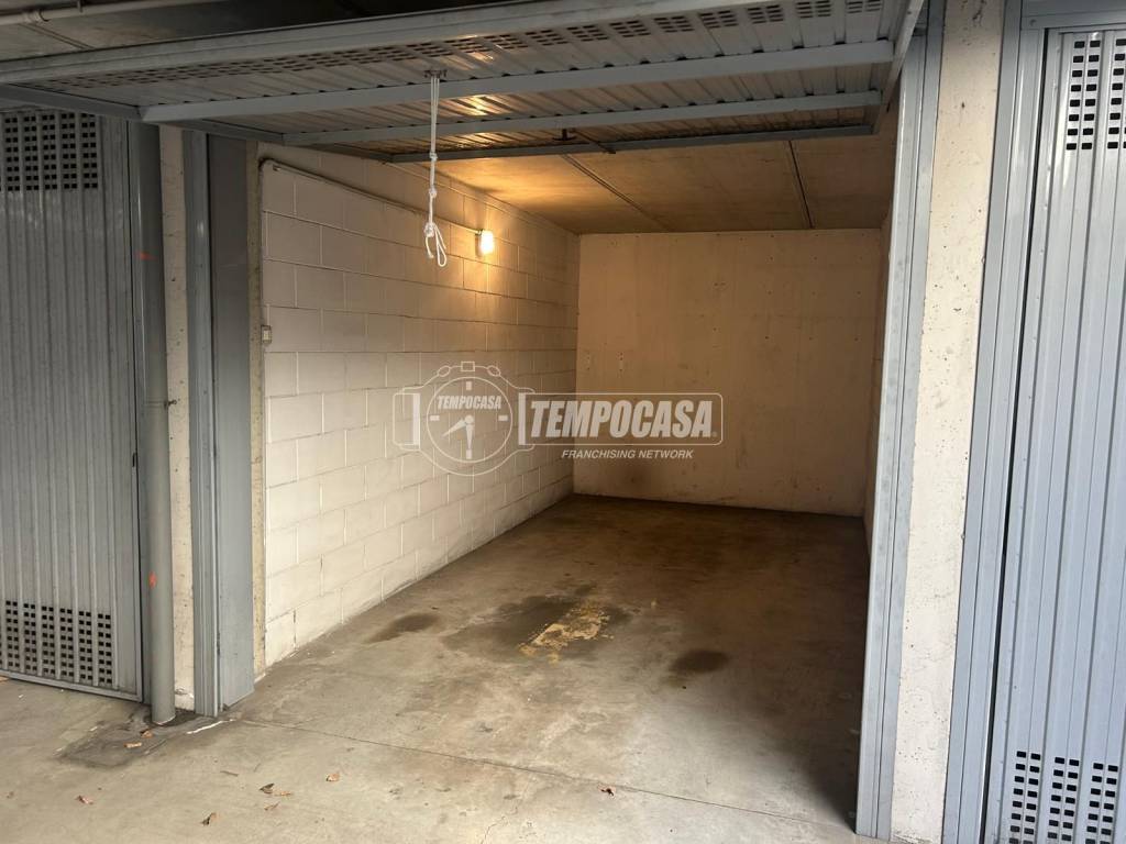 Box / garage a Cormano in Via Dante Alighieri 19 - Foto 4