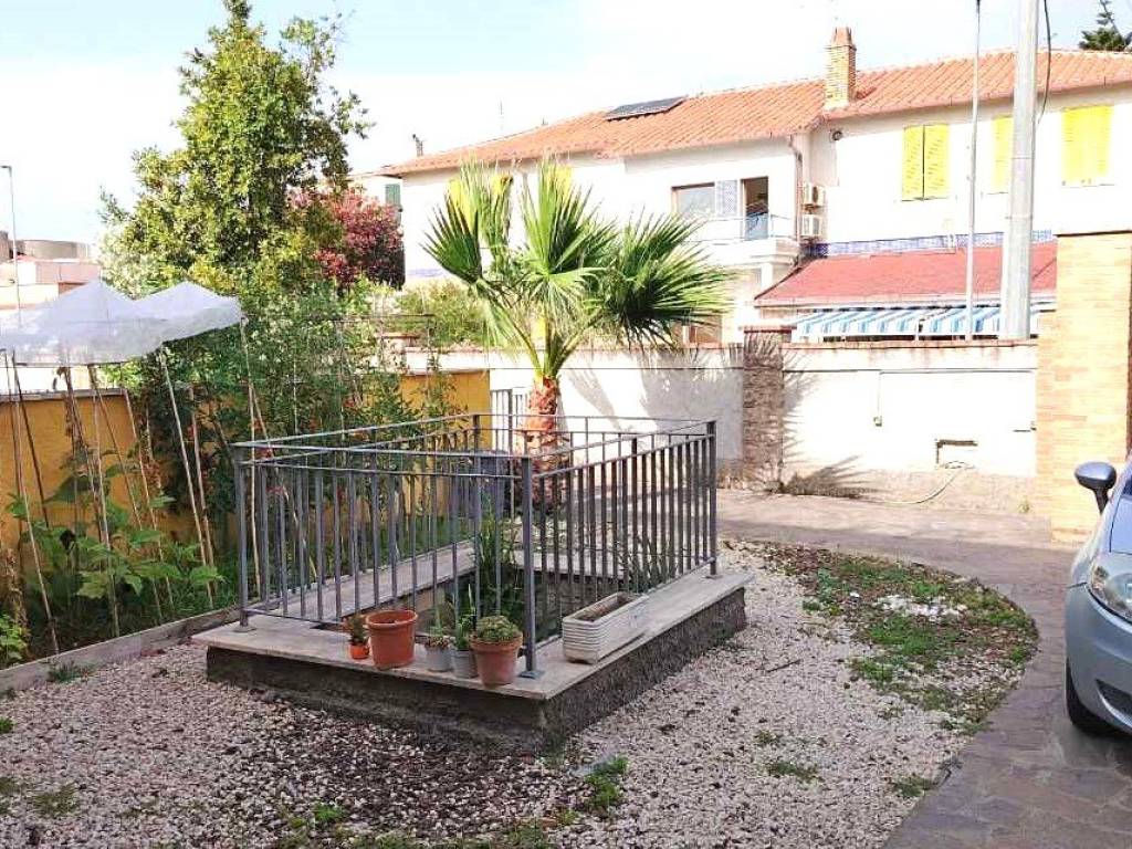 Appartamento a Ardea in Viale Marino - Foto 2