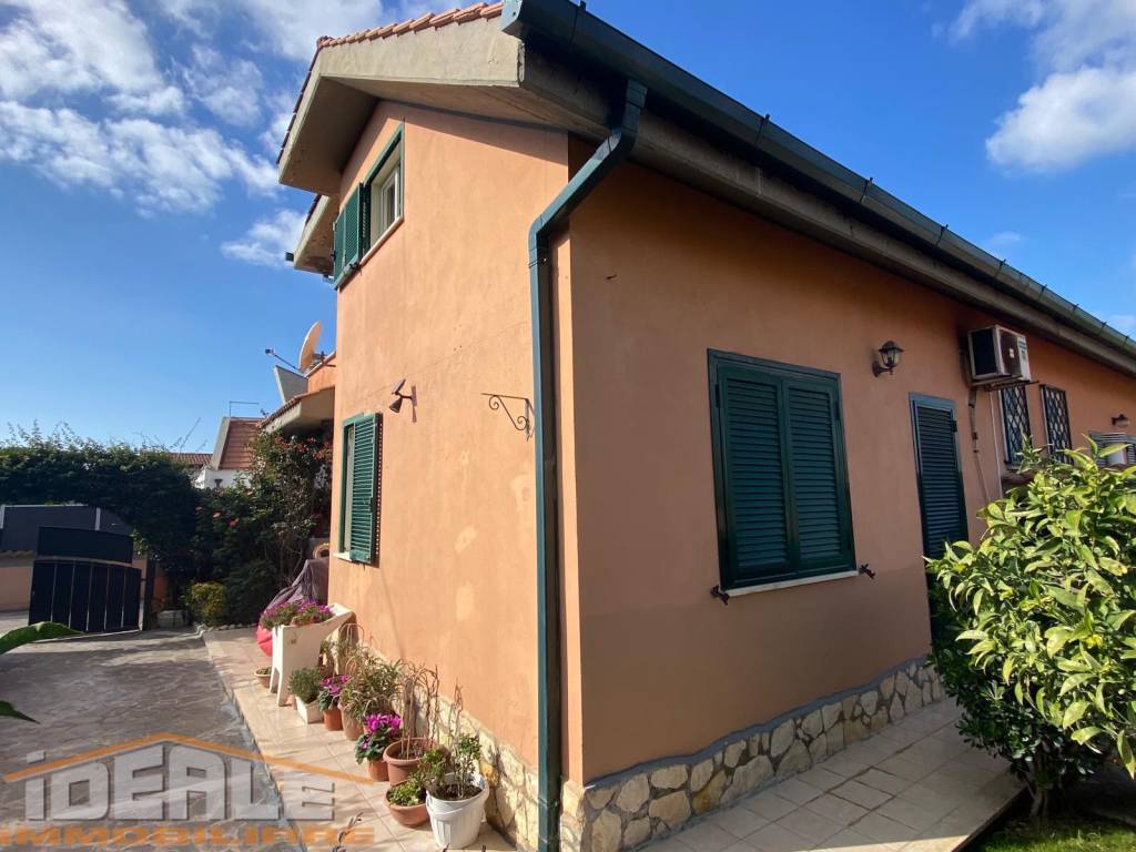 Villa a Ardea in Viale Colle Romito - Foto 4