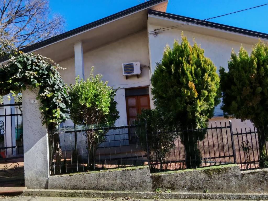 Villa a Rovescala in Via Campo del Monte - Foto 4