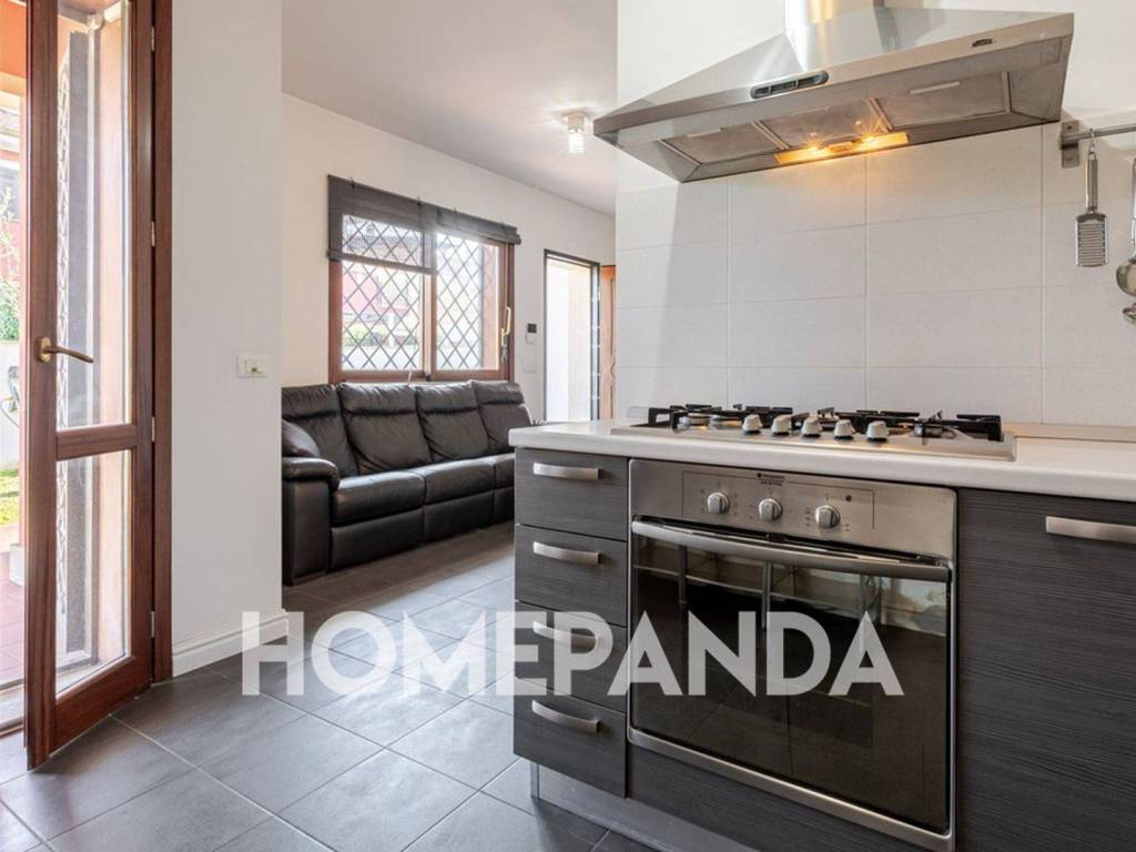 Villetta a schiera a Pomezia in Via Casablanca - Foto 4