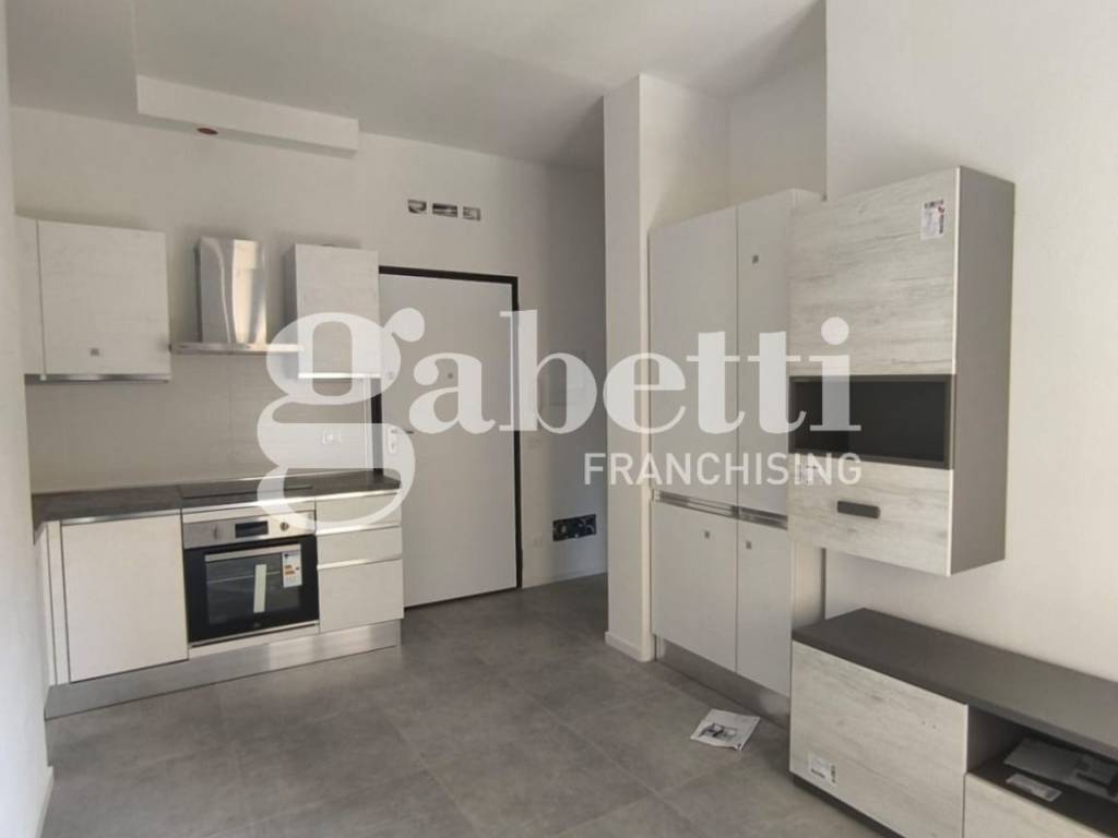 Appartamento a Scandicci in Piazza Michelangelo Buonarroti - Foto 2