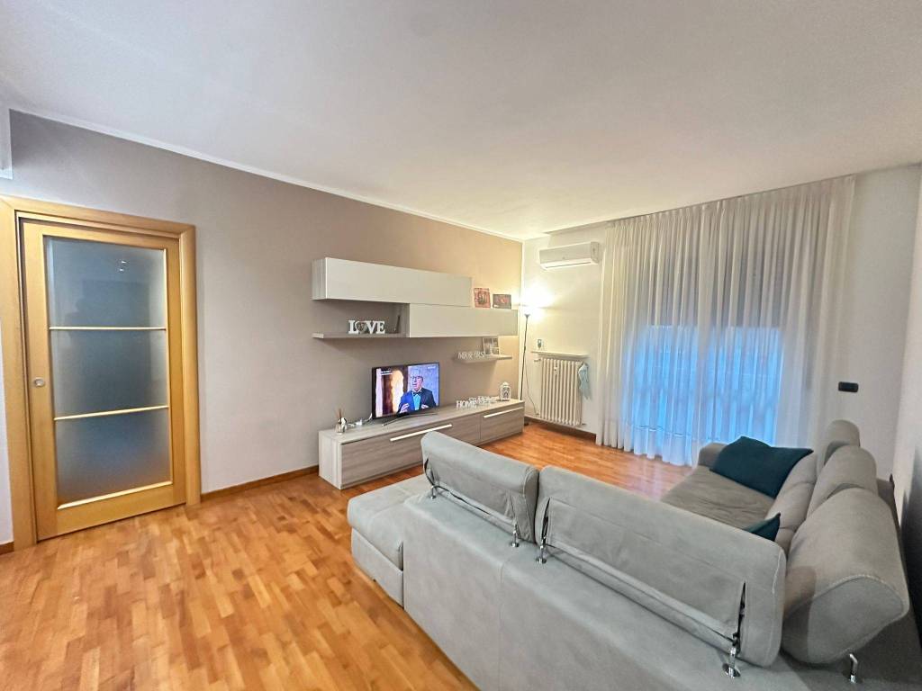 Appartamento a Cameri - Foto 4