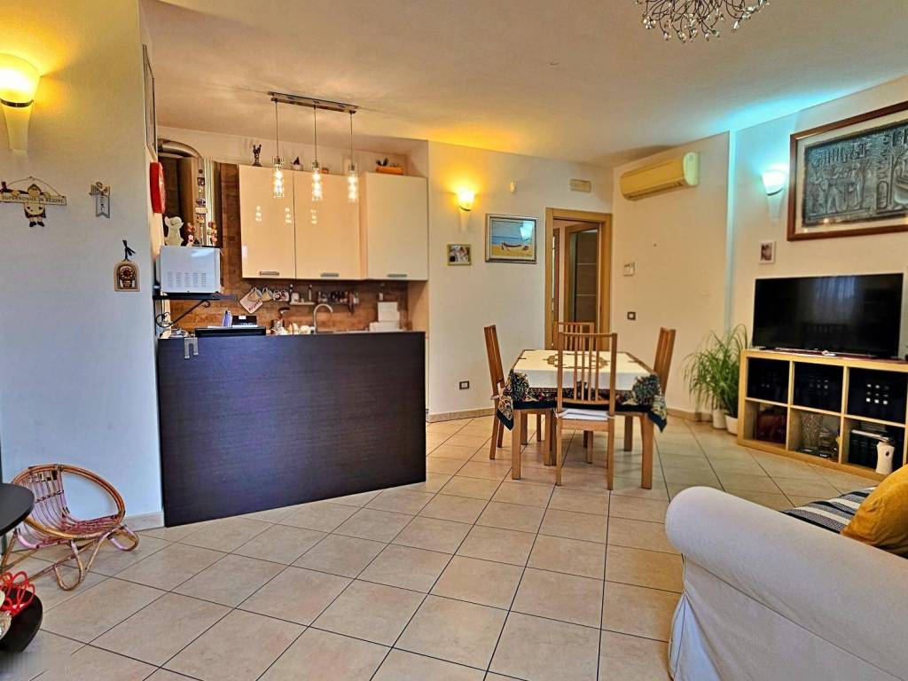 Appartamento a Cattolica in Via Guido Morganti - Foto 4