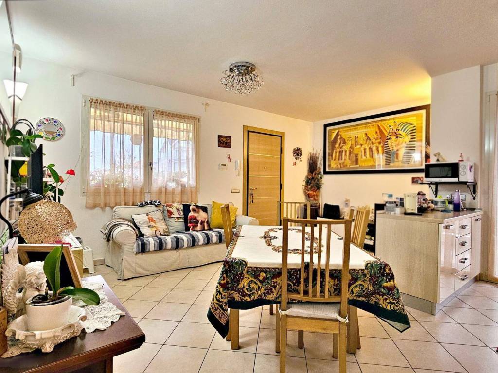 Appartamento a Cattolica in Via Guido Morganti - Foto 5