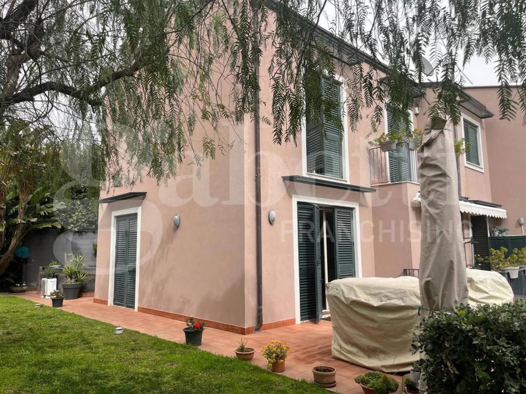 Villetta a schiera a San giovanni la punta in Via Bologna, 17 - Foto 4