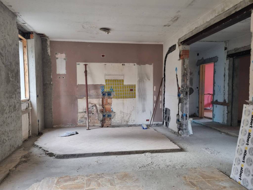 Appartamento a Costa volpino in Via Fratelli John e Robert Kennedy, 3 - Foto 5
