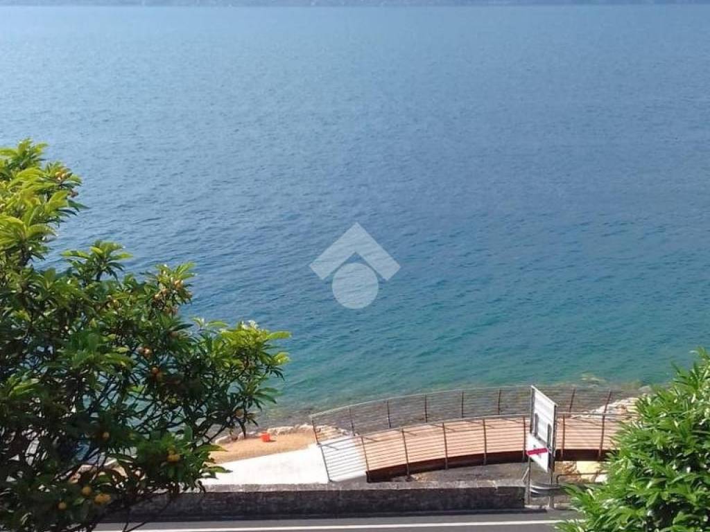 Appartamento a Torri del benaco in Via Pai di Sotto, 10 - Foto 3