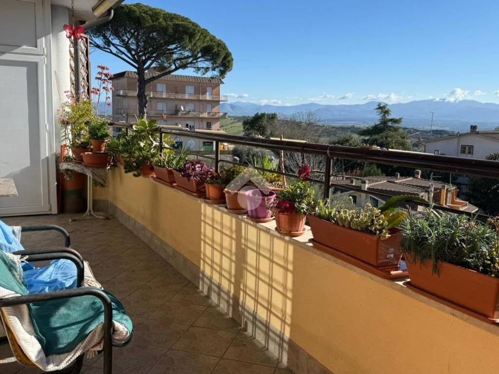 Appartamento a Capena in VIALE DEGLI ULIVI, 6 - Foto 2