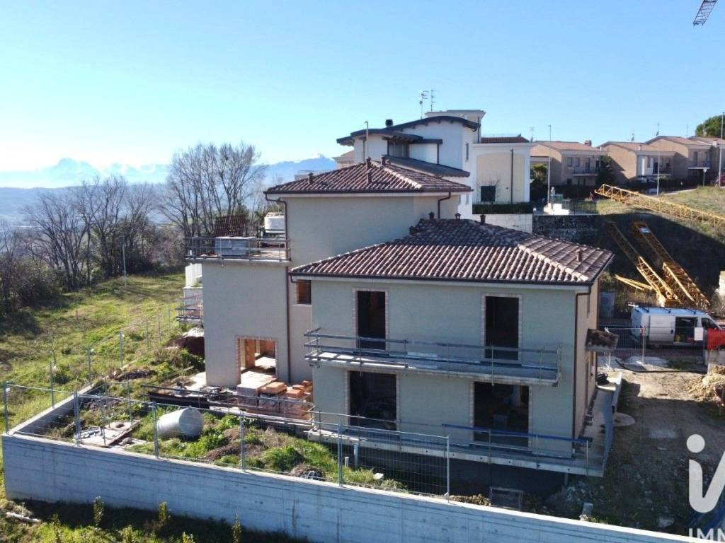 Villa a Monteprandone in Podere Poggio Belvedere - Foto 2