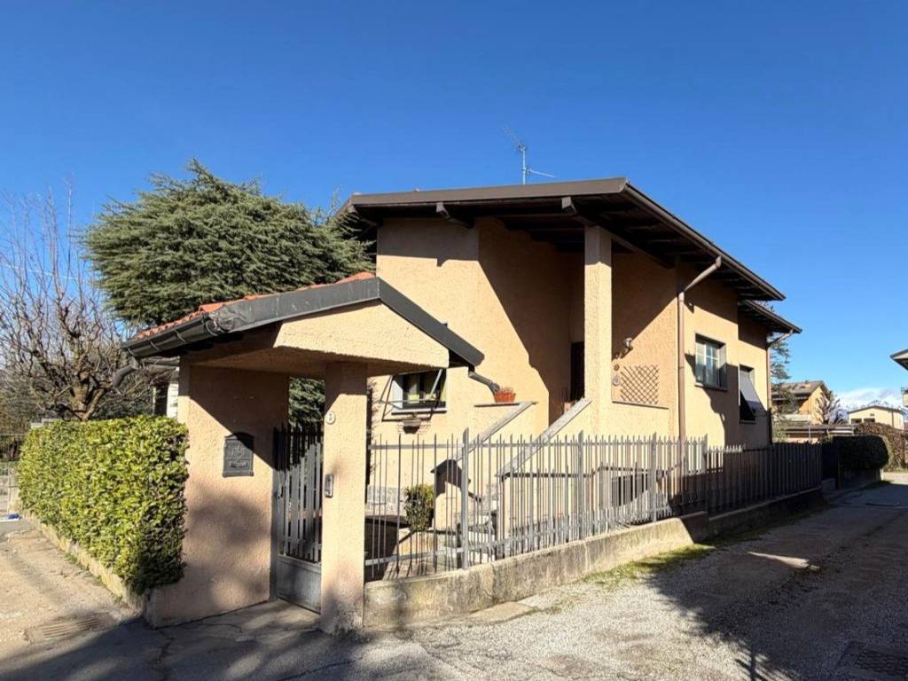 Villa a Briosco in Via Sempione, 3 - Foto 4