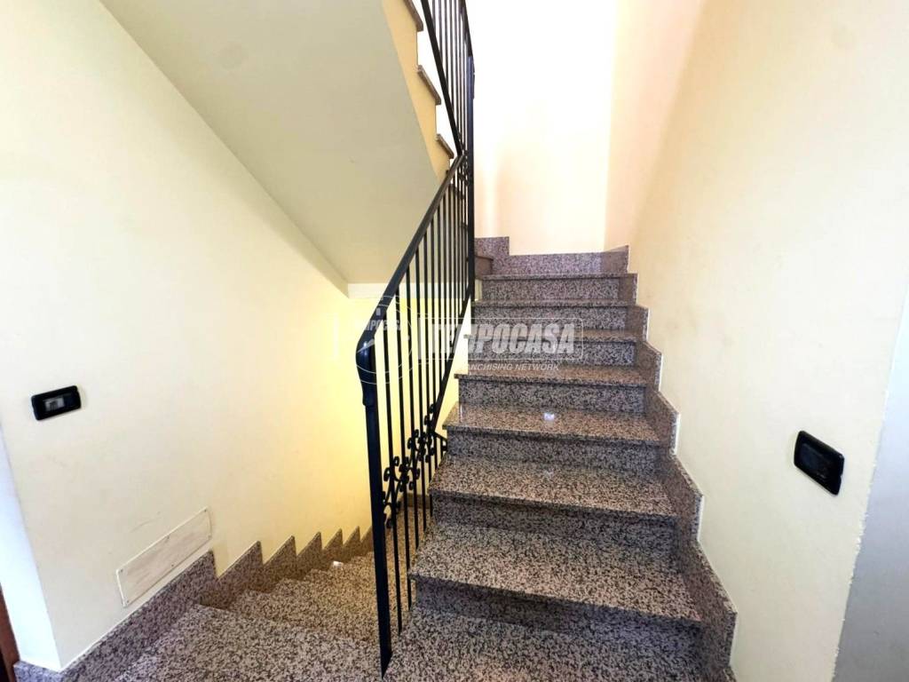 Appartamento a Givoletto in via alpignano 12/F - Foto 2