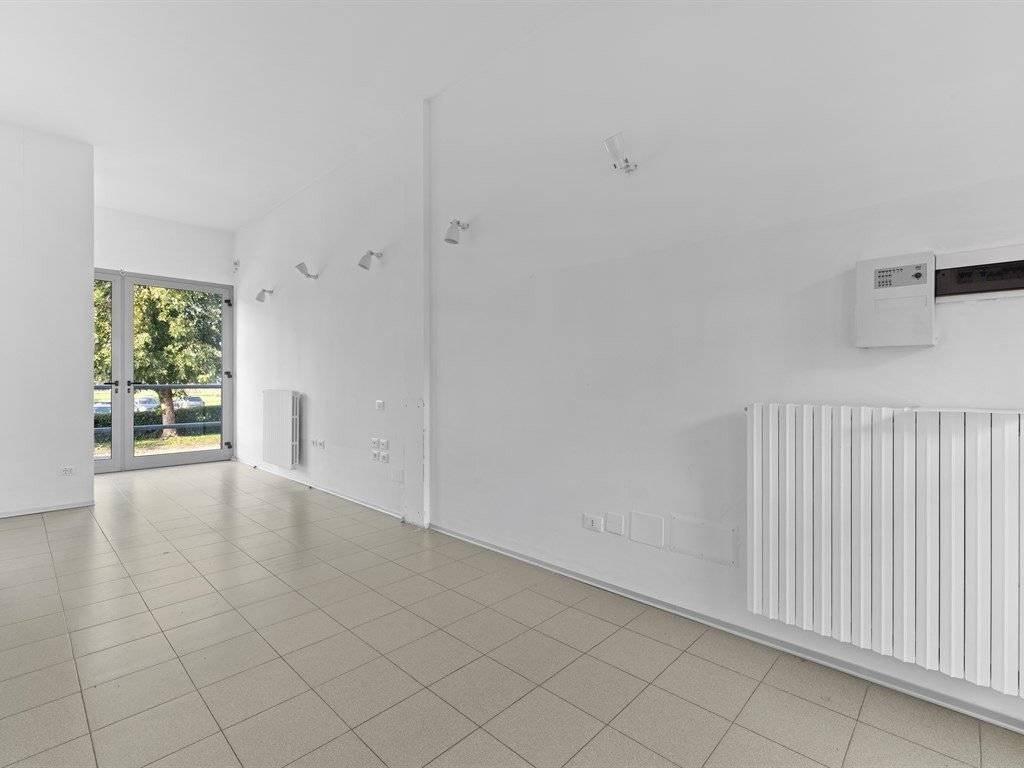 Loft / open space a Buccinasco in Via Alessandro Manzoni - Foto 4