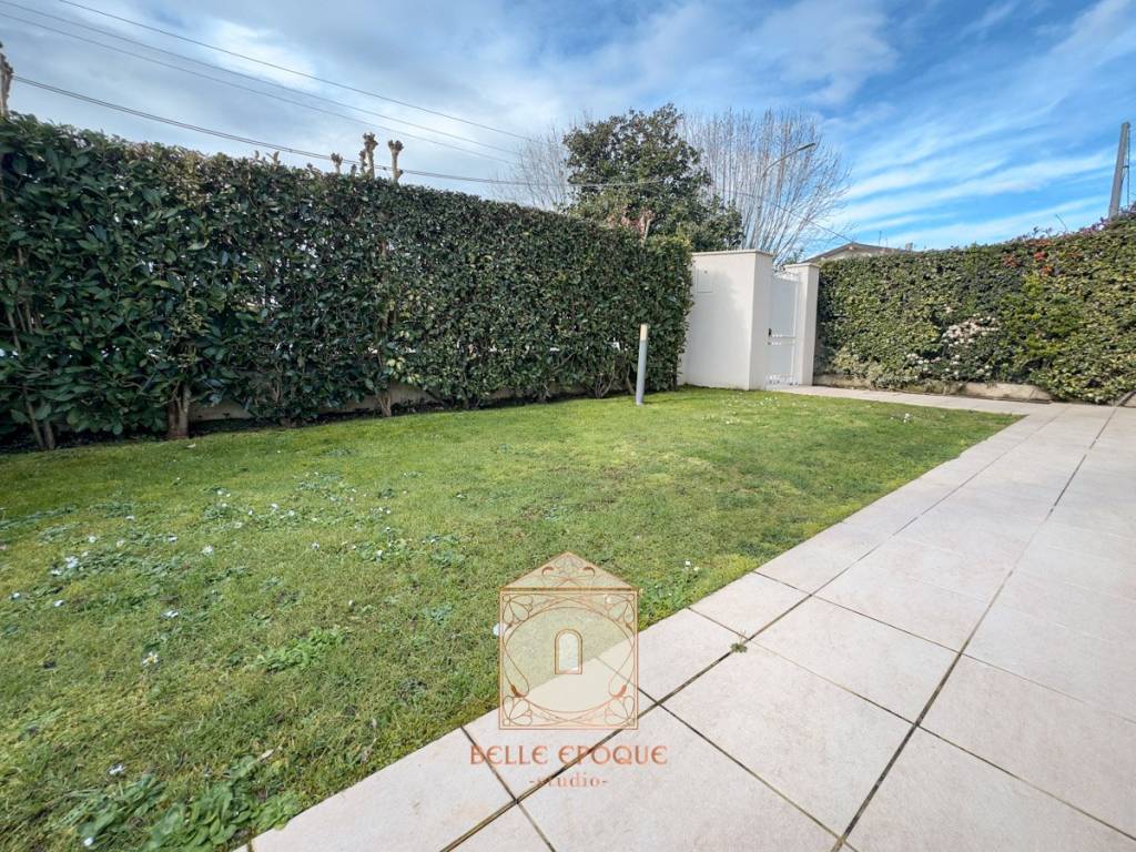 Villa a Pietrasanta in Via Ficalucci - Foto 2