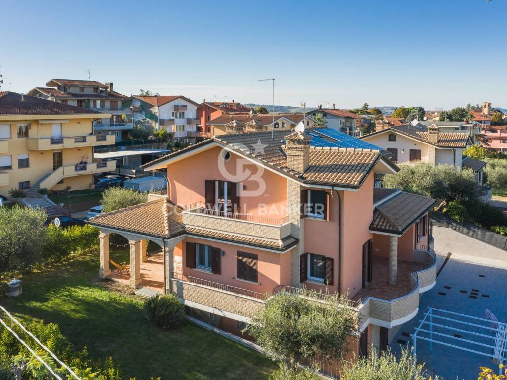Villa a Montescudo - montecolombo in via Saragat, 20 - Foto 4