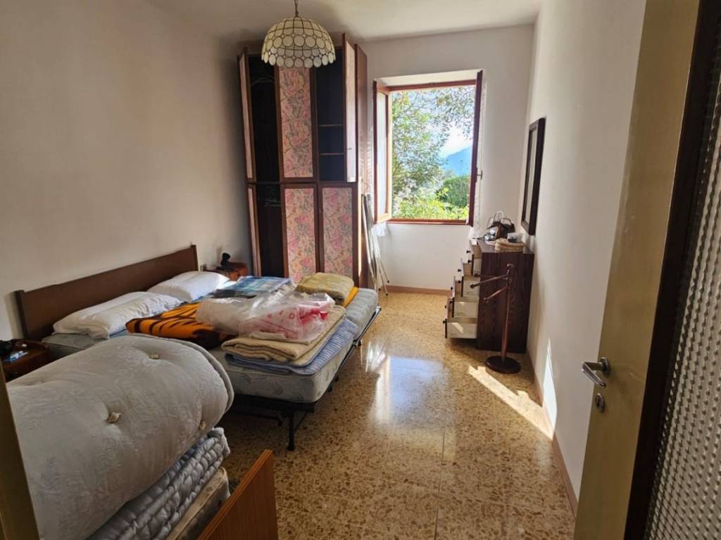 Appartamento a Sormano in Via Calbera, 3 - Foto 4