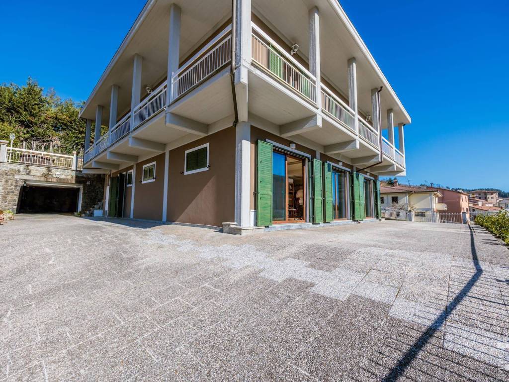 Villa a Piazza al serchio in Via della Torre - Foto 2