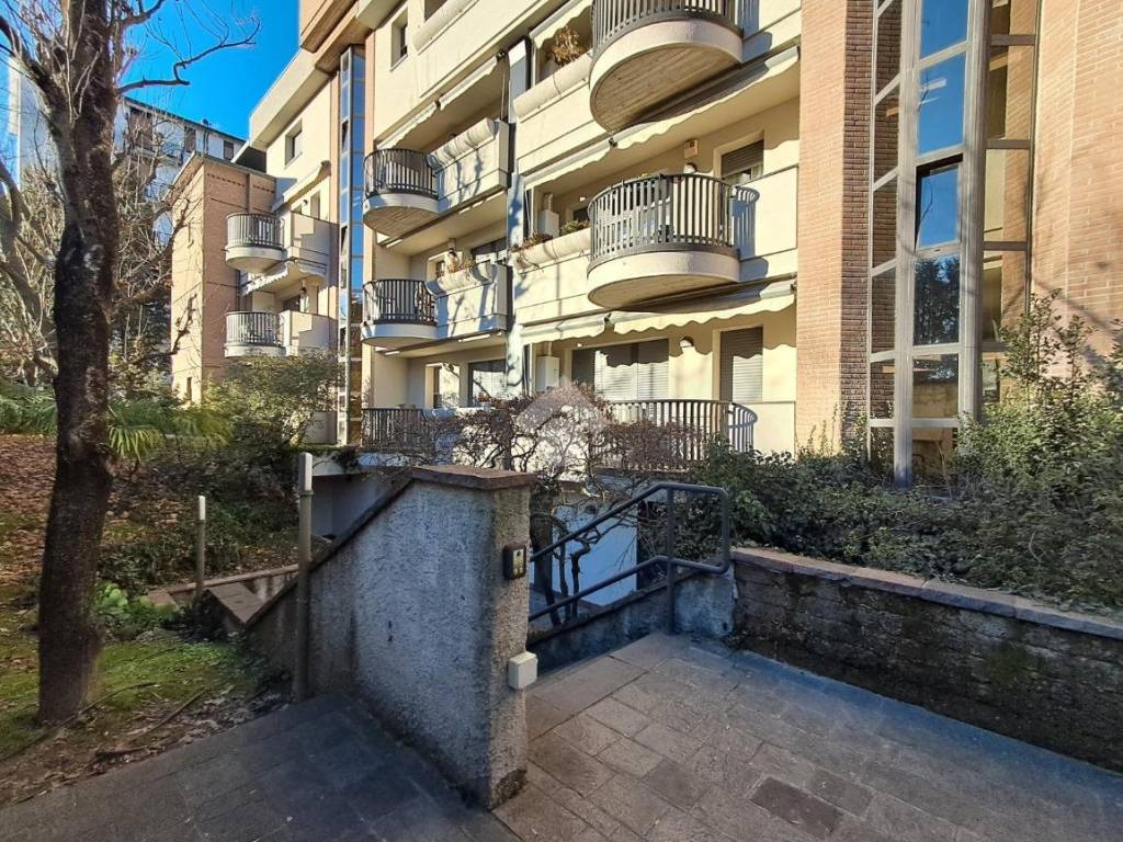 Appartamento a Concorezzo in Via Repubblica, 25 - Foto 2