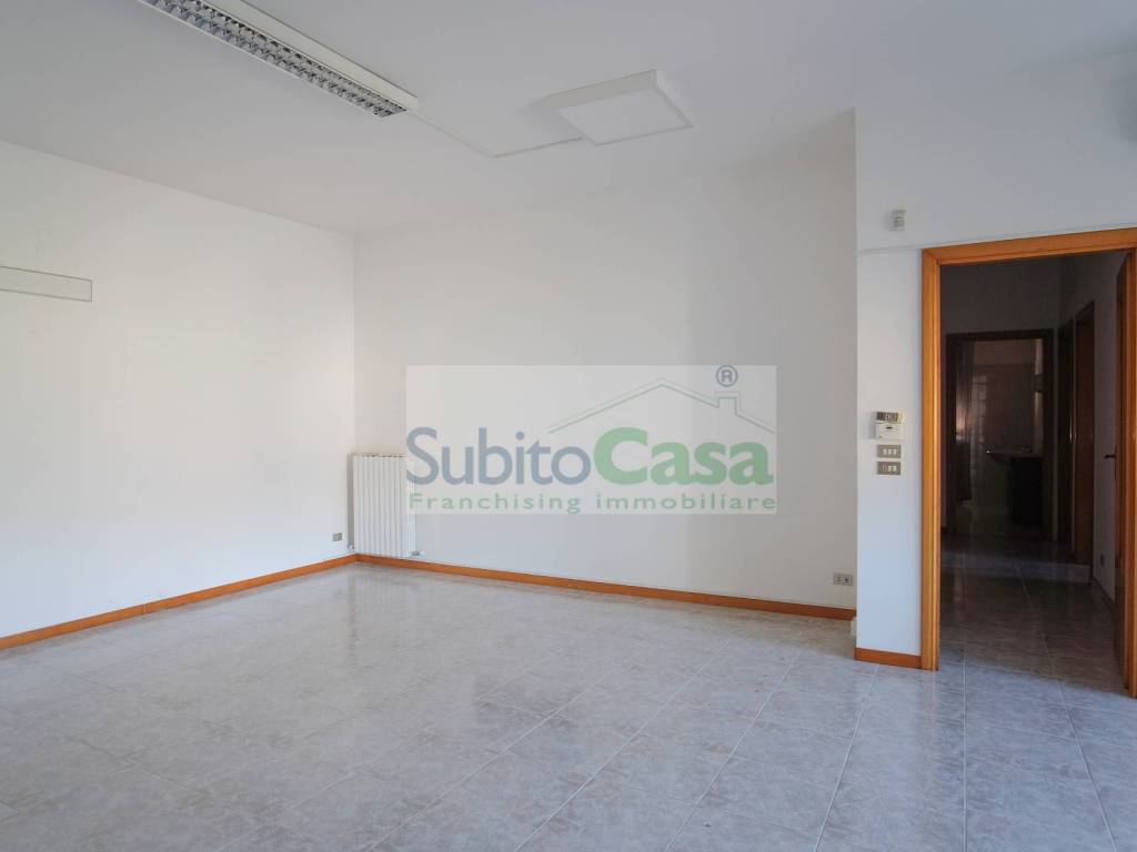 Appartamento a Spoltore in Via Mare Adriatico, 82 - Foto 2