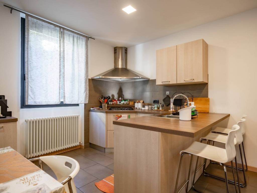 Appartamento a Lecco in Via Fratelli Torri Tarelli, 21 - Foto 5