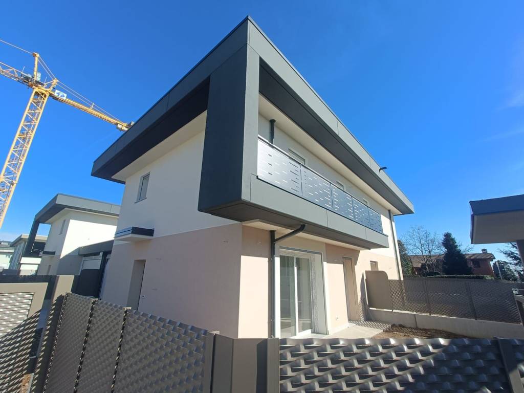 Villa a Azzano san paolo in Via Roma - Foto 3