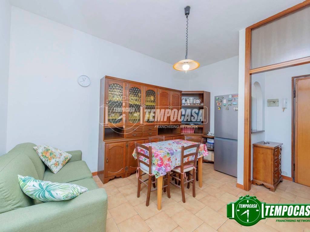 Appartamento a Binasco in Strada Statale dei Giovi - Foto 3