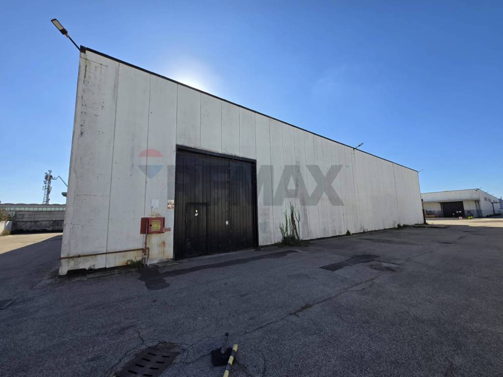 Immobile a Pomezia in Via delle Arance, 1 - Foto 2