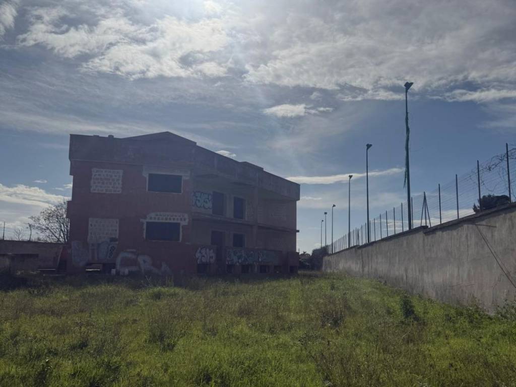 Terreno a Bari in Via Giuseppe Fanelli - Foto 2