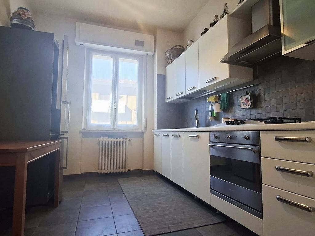 Appartamento a Parma in Via Parigi - Foto 3