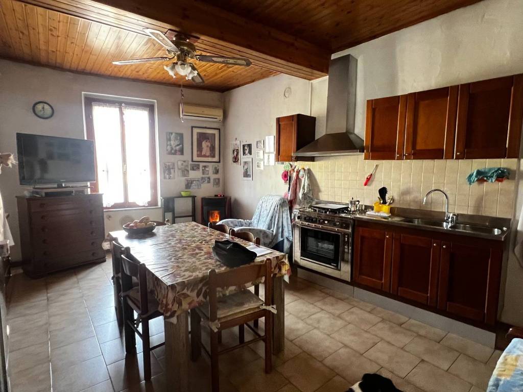Casa indipendente a Acquanegra cremonese in Via Sesto - Foto 2