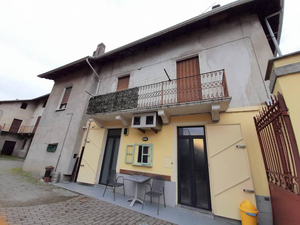 Casa indipendente a Crevacuore in Via Giacomo Matteotti - Foto 2