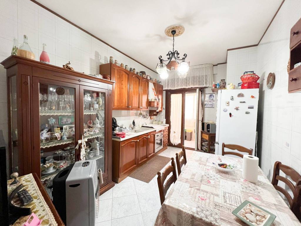 Appartamento a Pozzuoli in Via Angelo Compagnone - Foto 2