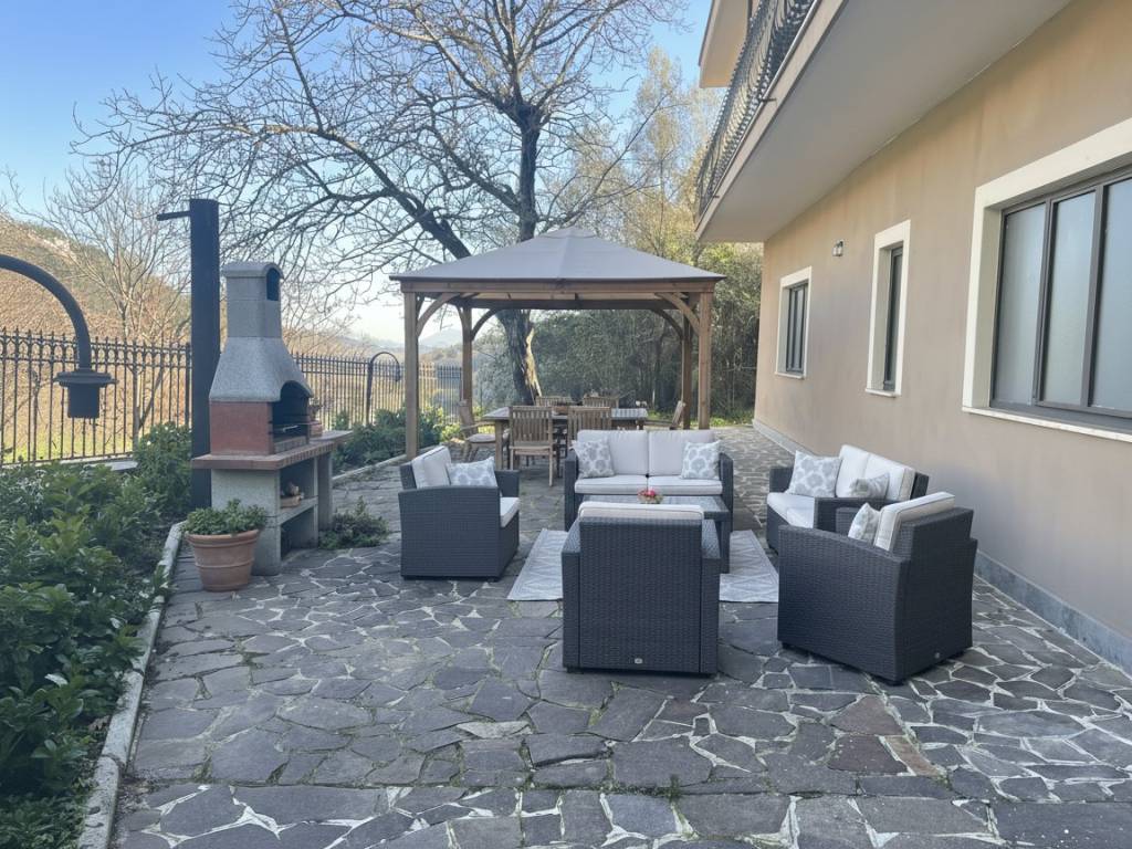 Villa a Alatri in Via Aldo Moro, 22 - Foto 4