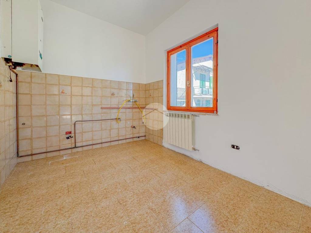 Appartamento a Teramo in Via Oliva Petrella, 9 - Foto 5