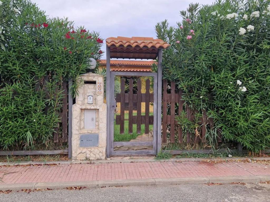 Villa a Crotone in Via Dei Gelsomini, 202 - Foto 4