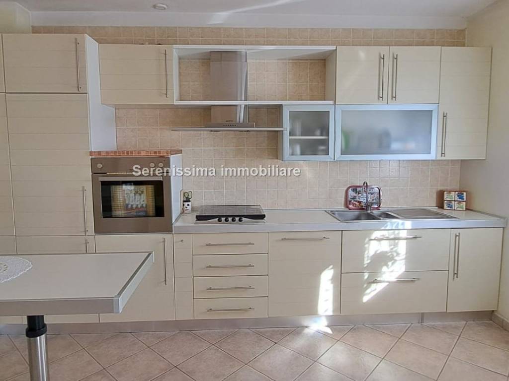 Appartamento a Montecalvo in foglia in Via Lago di Garda - Foto 3