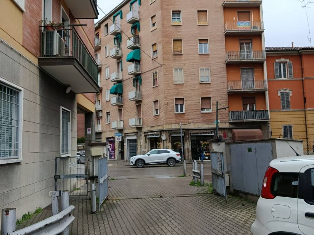 Appartamento a Bologna in Via Battindarno, 10 - Foto 2