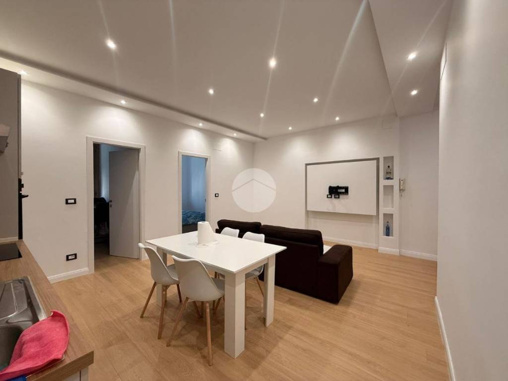 Appartamento a Genova in Via Sampierdarena, 113 - Foto 4