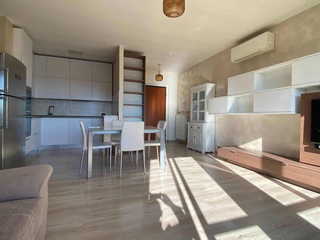 Appartamento a Gallarate in Via Stelvio - Foto 4