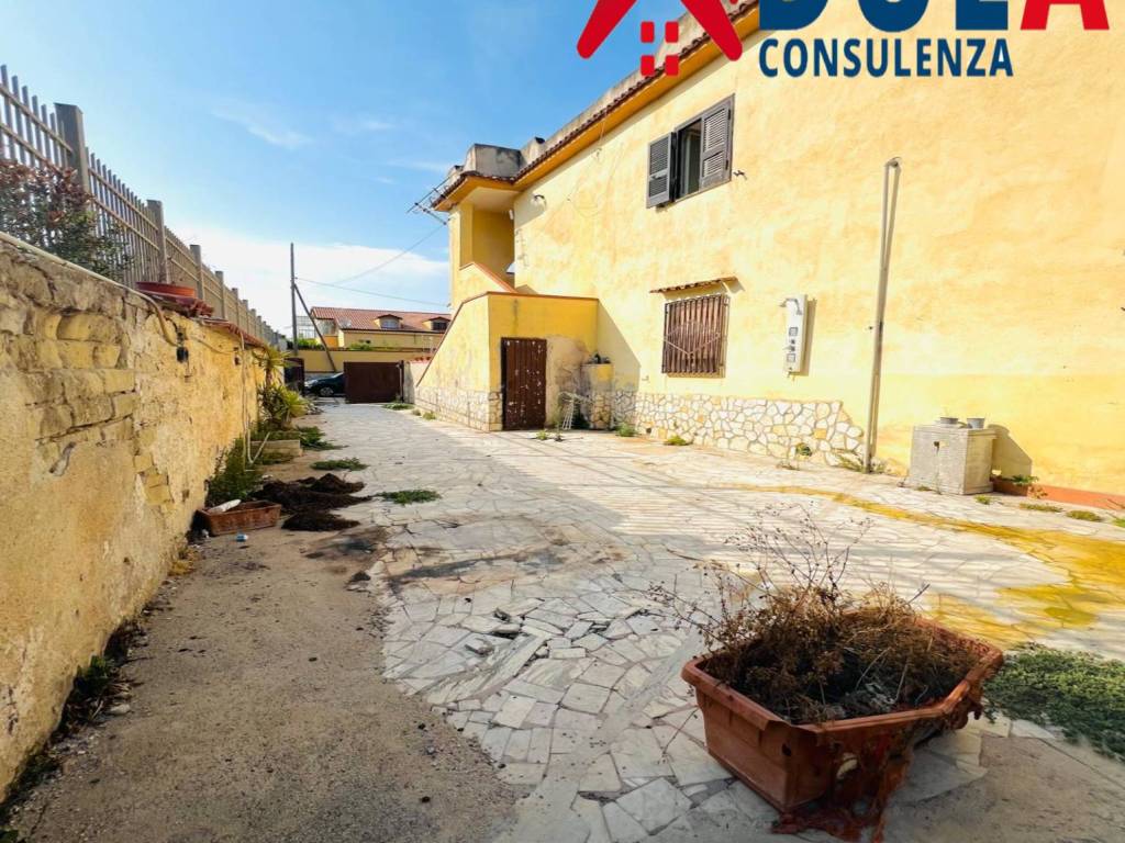 Appartamento a Castel volturno in Via Gaetano Donizetti - Foto 3