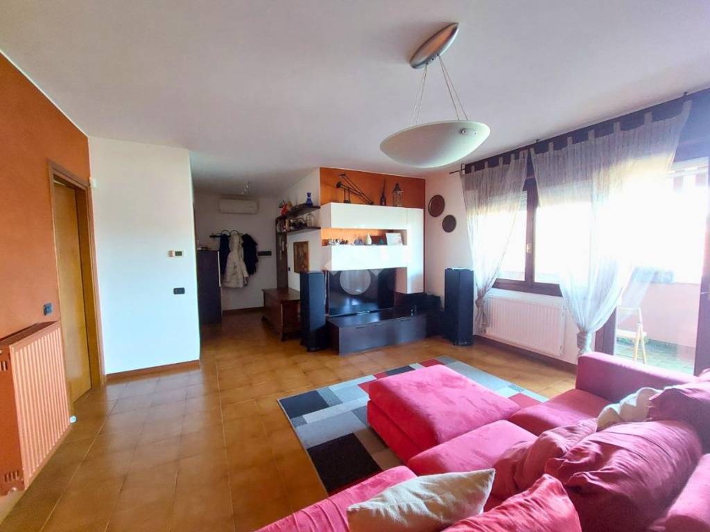 Appartamento a Vittuone in Via nenni, 16 - Foto 5