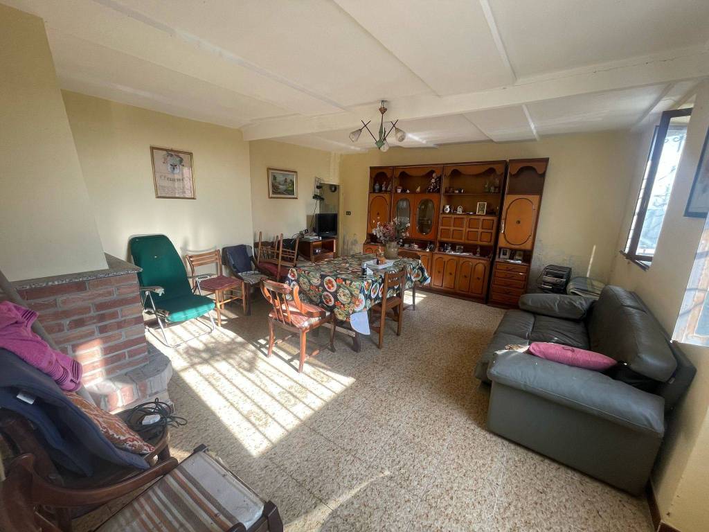 Casa indipendente a Camerano casasco in Via Guglielmo Marconi, 21 - Foto 3
