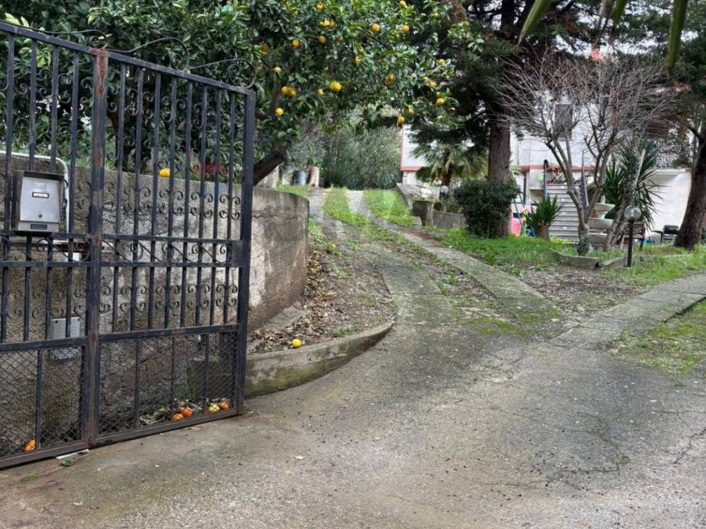 Appartamento a Roggiano gravina in via Bufaletto - Foto 5