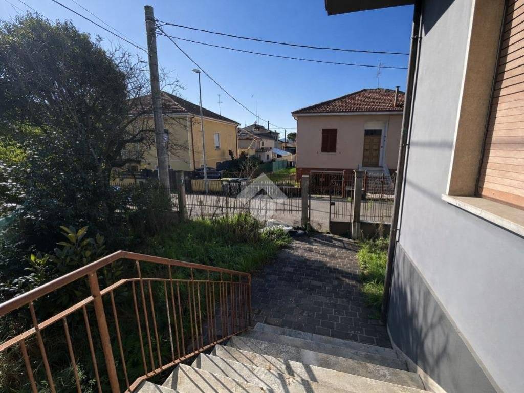 Villa a Foligno in Via Ovidio, 7 - Foto 2