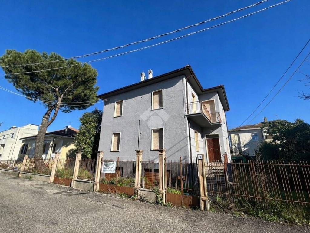 Villa a Foligno in Via Ovidio, 7 - Foto 4